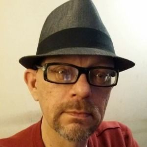 Meet your Posher, Fred